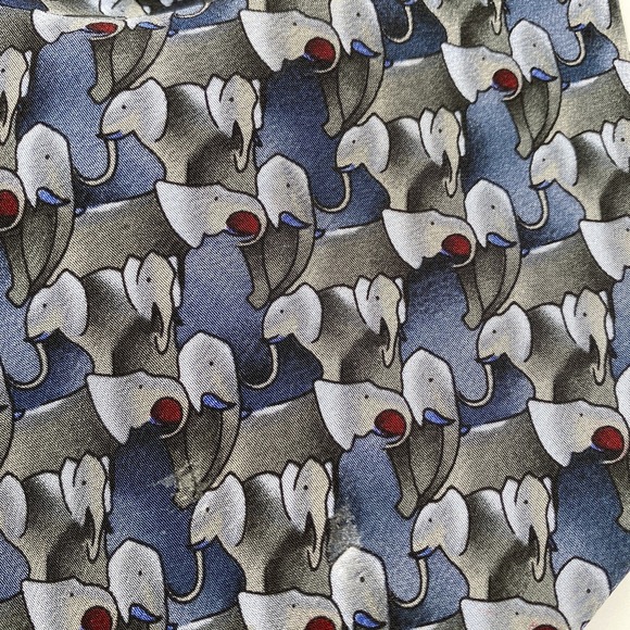 The Nature Conservancy Other - Nature Conservancy Men's Silk Necktie Tie Karen Bierce 57" Elephants Wildlife
